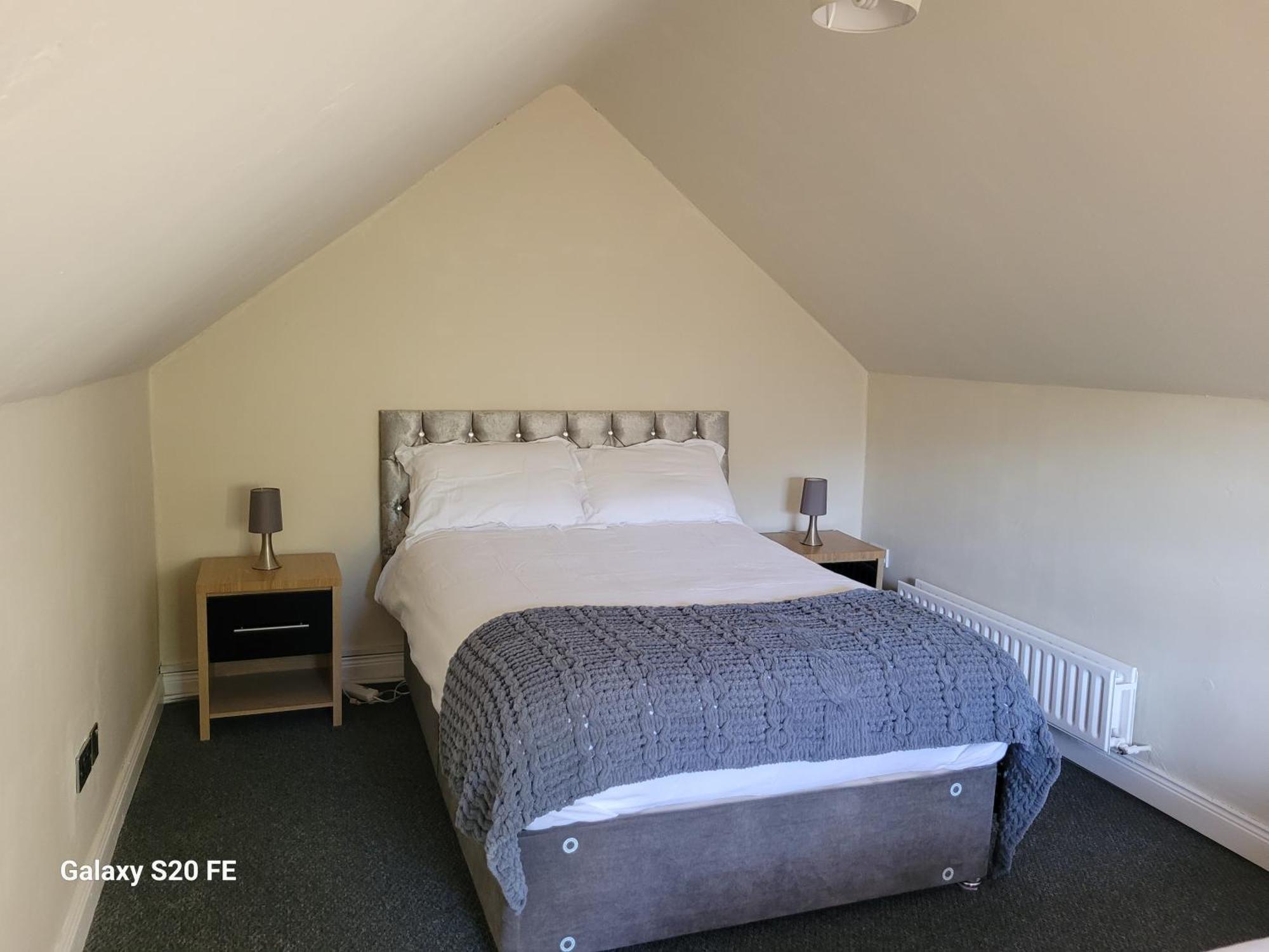 Beechwood House ,Apartment C15Ya44 Слейн Екстер'єр фото